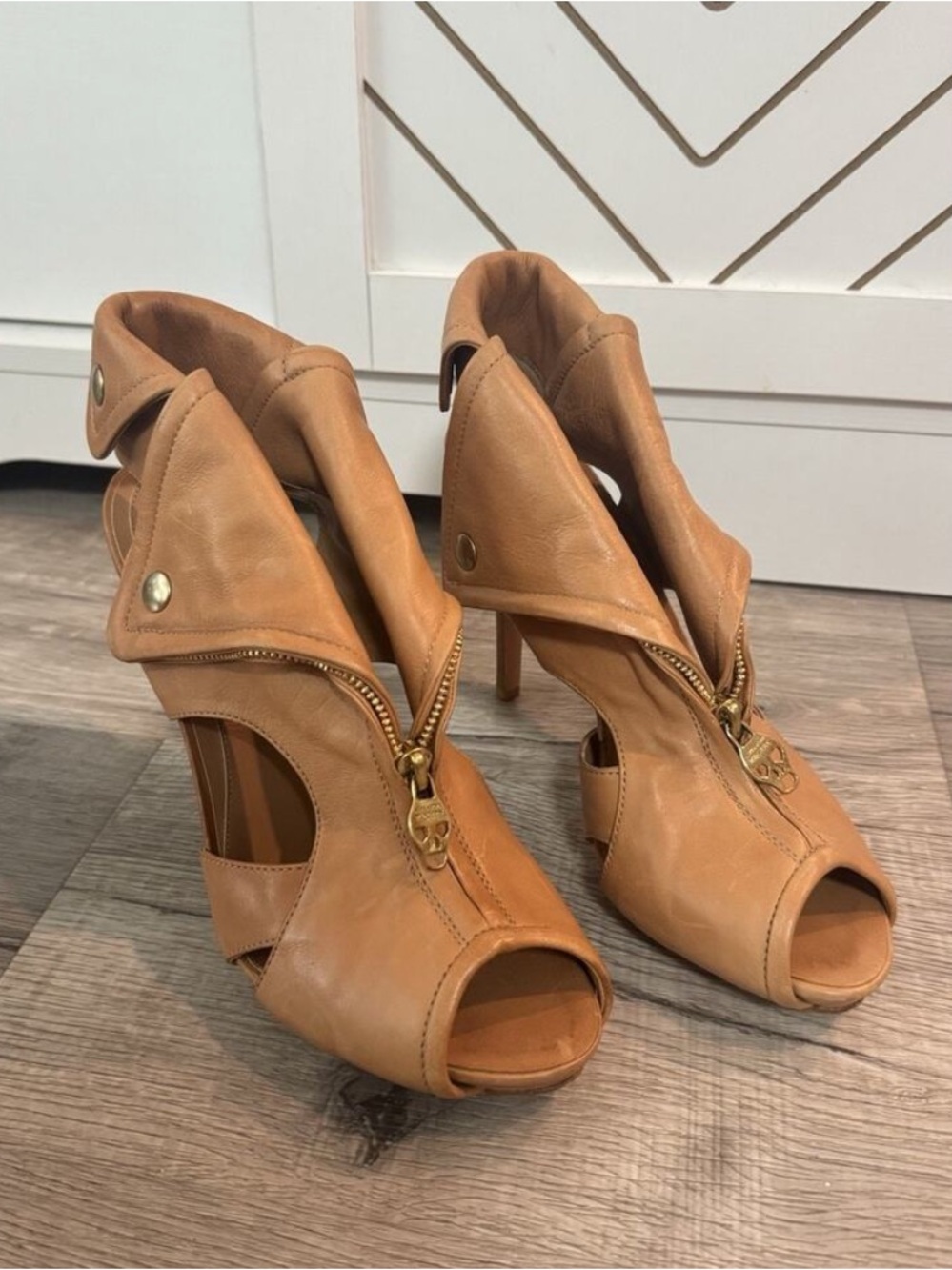 Alexander McQueen Stiletto Booties Tan Leather Heels Sandals Peep Toe